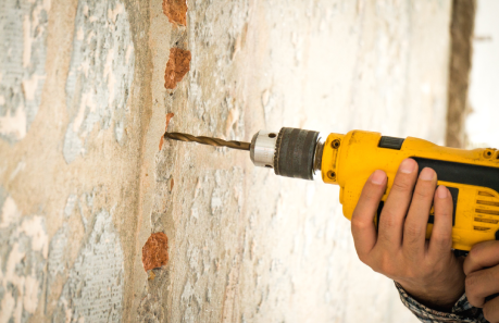 Como abrir canais para cabos?