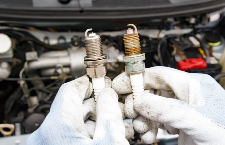 Quando substituir as velas de ignição? 3 sinais de que está na hora - Solução Ideal Quando substituir as velas de ignição? 3 sinais de que está na hora